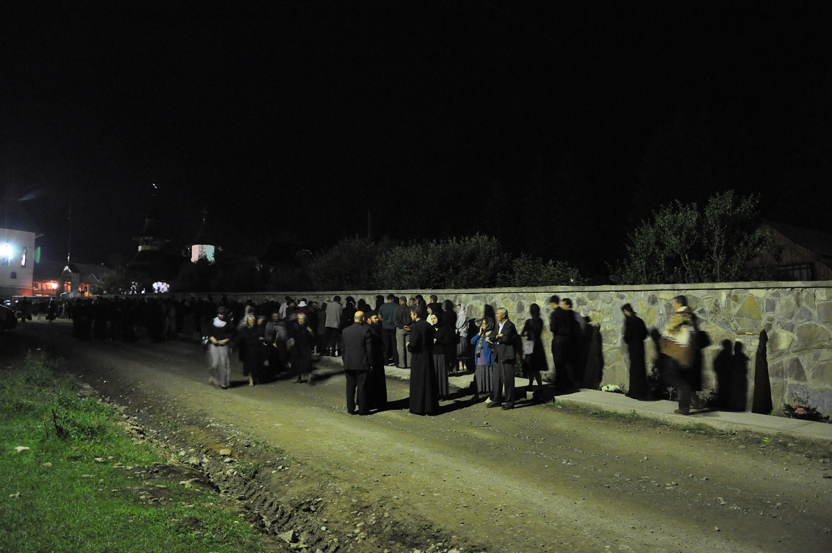 Pelerinii, în număr tot mai mare la Petru Vodă