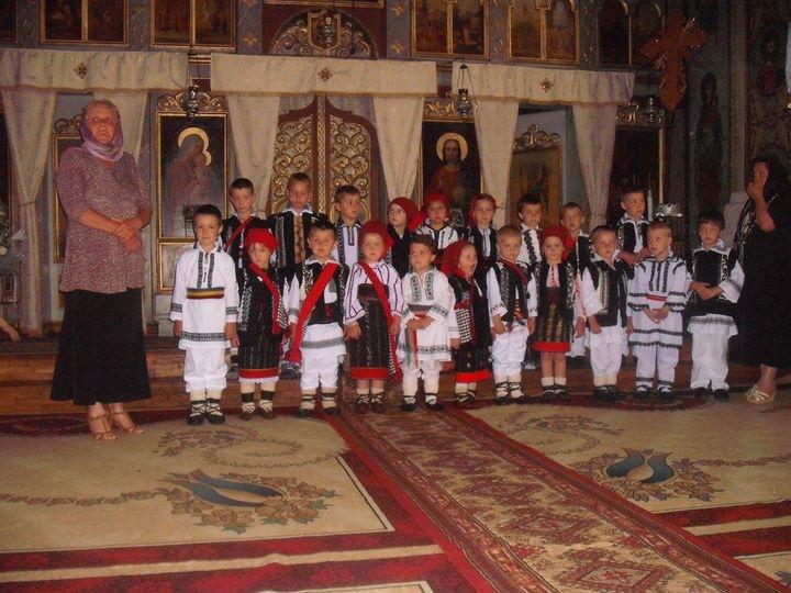 Festivalul „Bucuriile Cântării” la Vicovu de Jos Festivalul „Bucuriile Cântării” la Vicovu de Jos