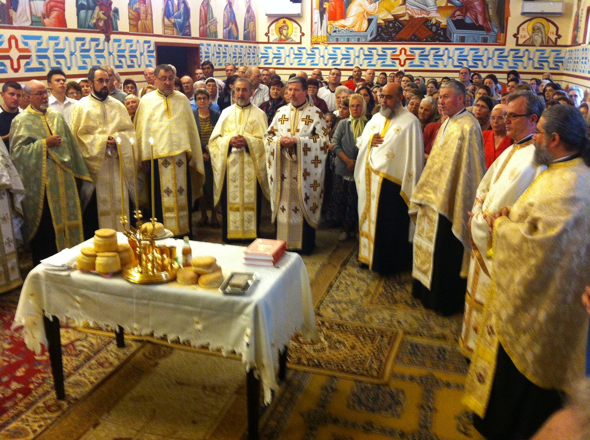 &quot;Să ne bucurăm pentru că putem să zidim biserici&quot;