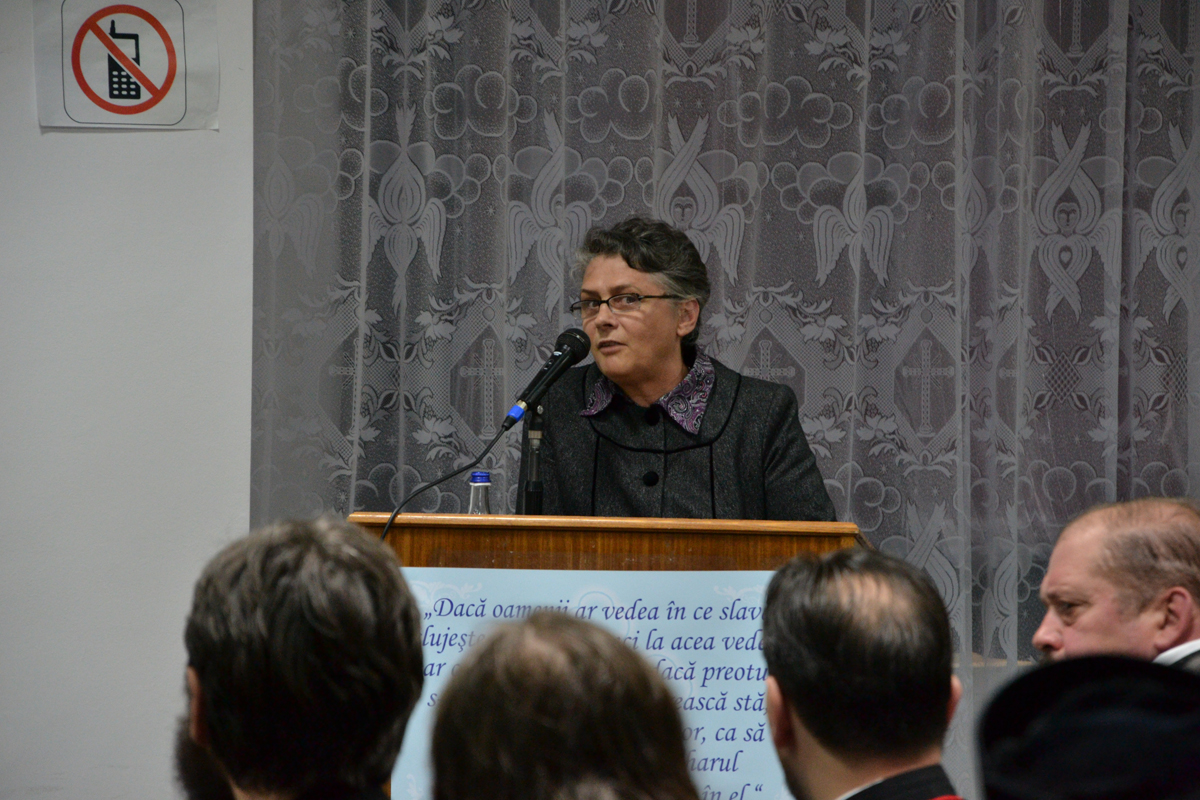 &quot;Familia preotului este, prin ea însăşi, o predică vie&quot;