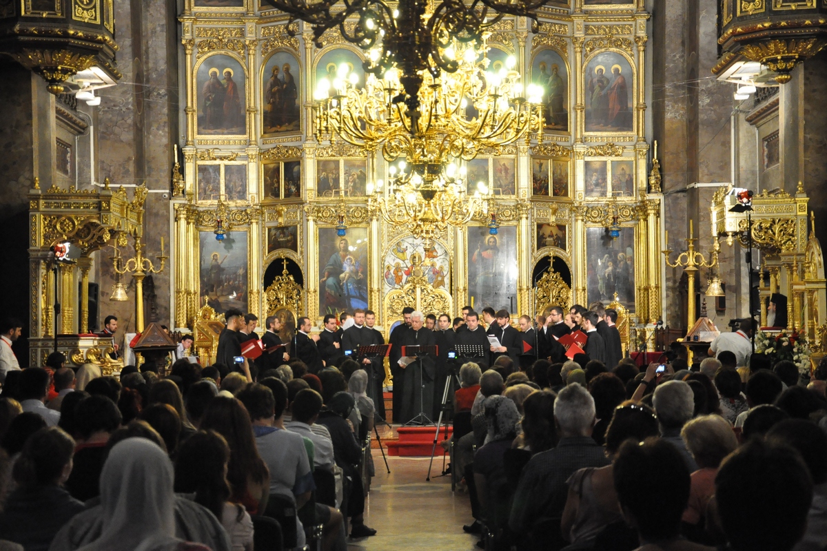 „Dacă muzica este unită cu rugăciunea, cu adevărat formează autenticul cuvânt”