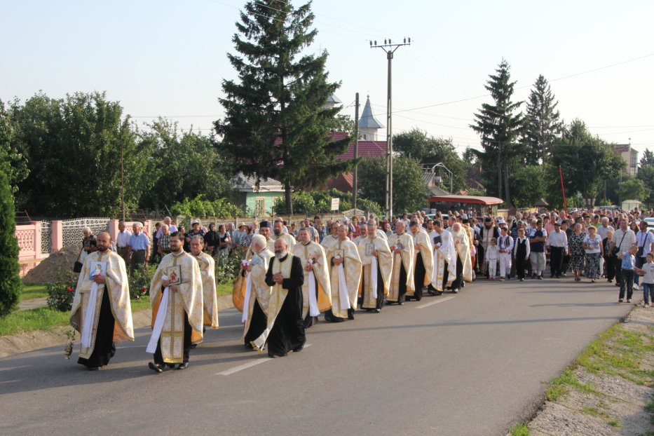 Sfinţirea clopotniţei parohiei Cordun, Protopopiatul Roman