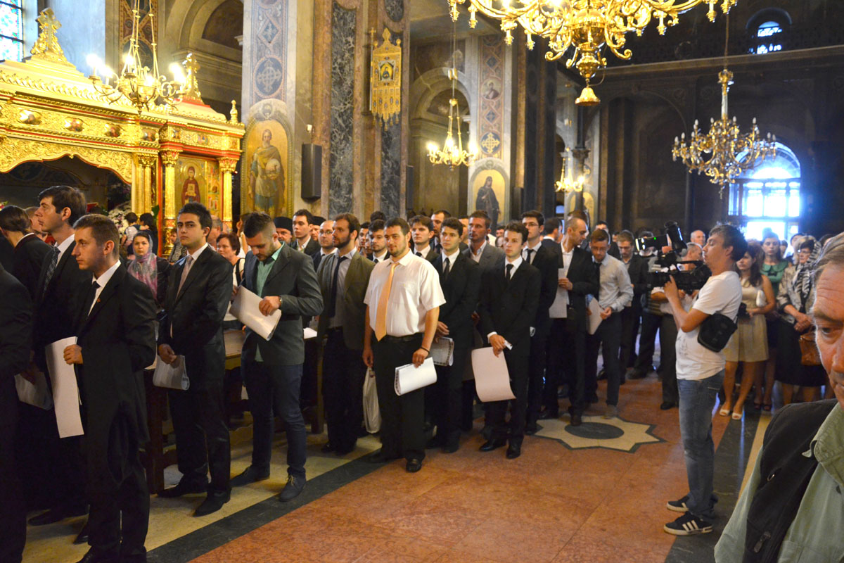 Absolvenţii Facultăţii de Teologie au depus jurământul de credinţă