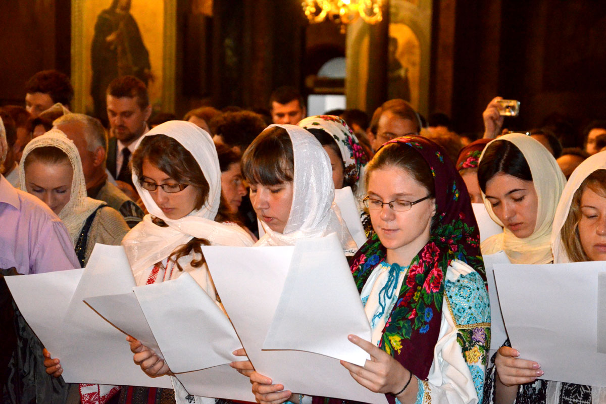 Absolvenţii Facultăţii de Teologie au depus jurământul de credinţă