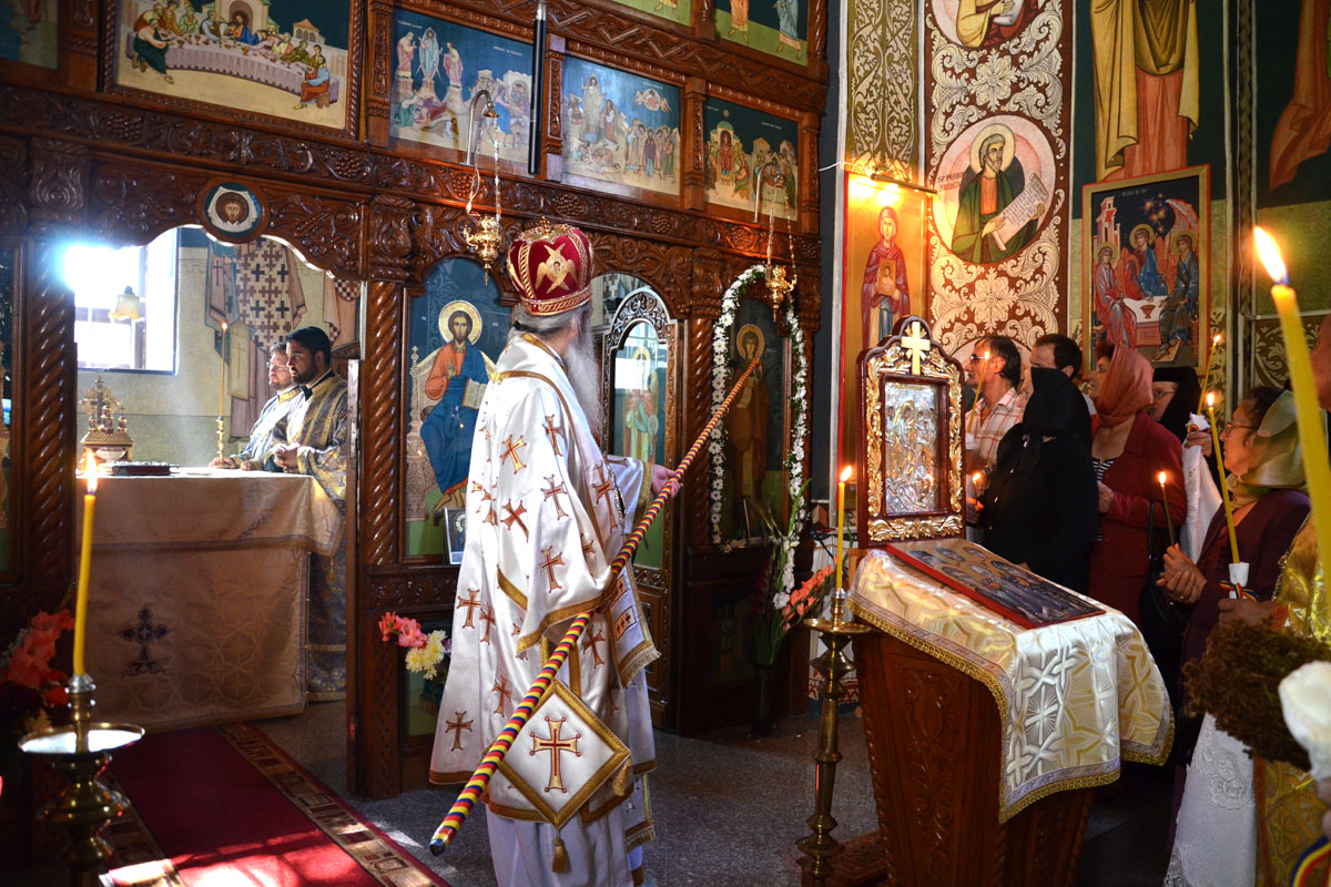 A fost resfinţită Biserica „Sfânta Cuvioasă Parascheva“