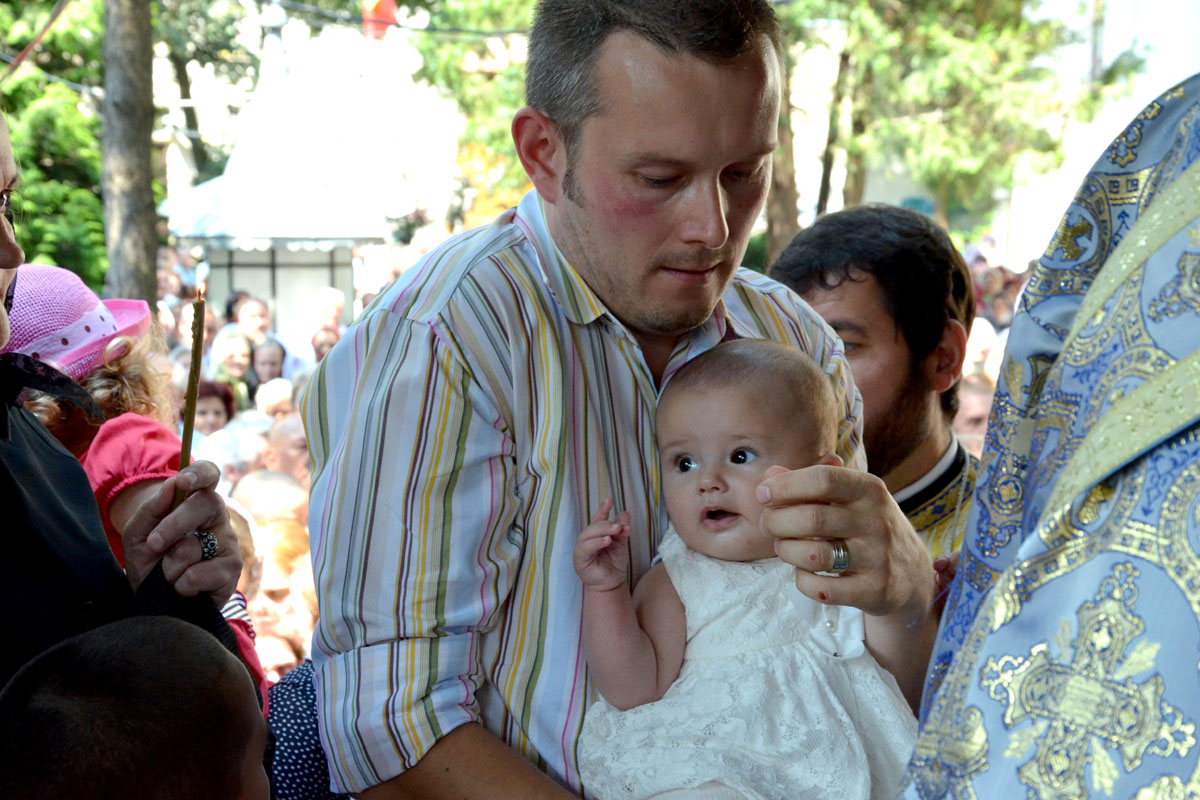 A fost resfinţită Biserica „Sfânta Cuvioasă Parascheva“