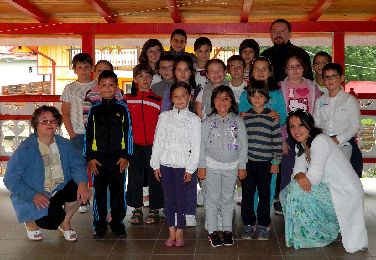 Tabăra de creaţie „Izvorul Prieteniei”