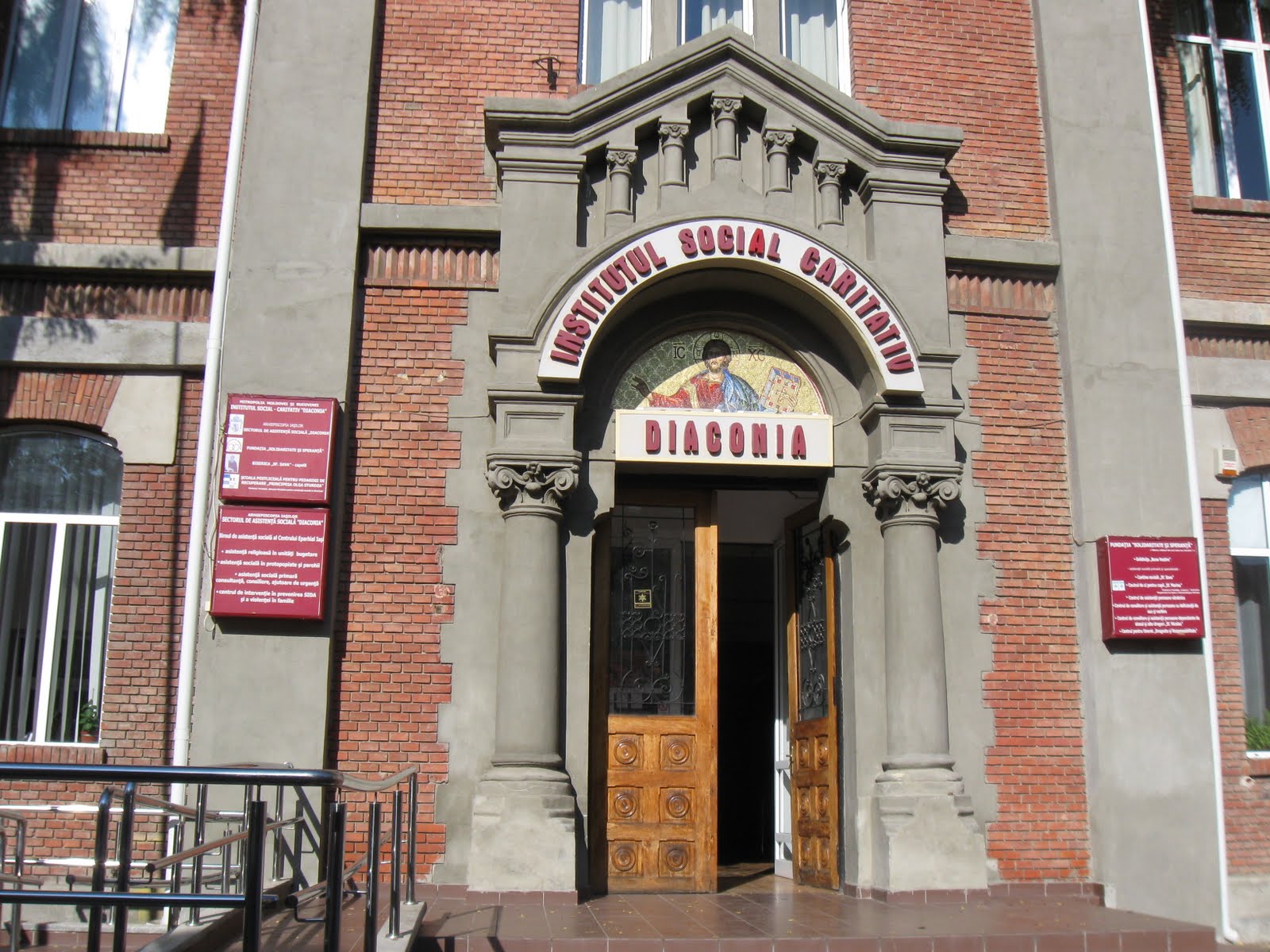 Strângere de fonduri pentru proiectul &quot;Împreună la masa copilăriei&quot;