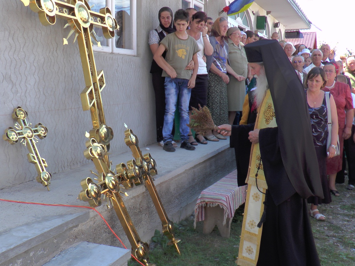 &quot;Bucuria mântuirii a venit prin cruce&quot;