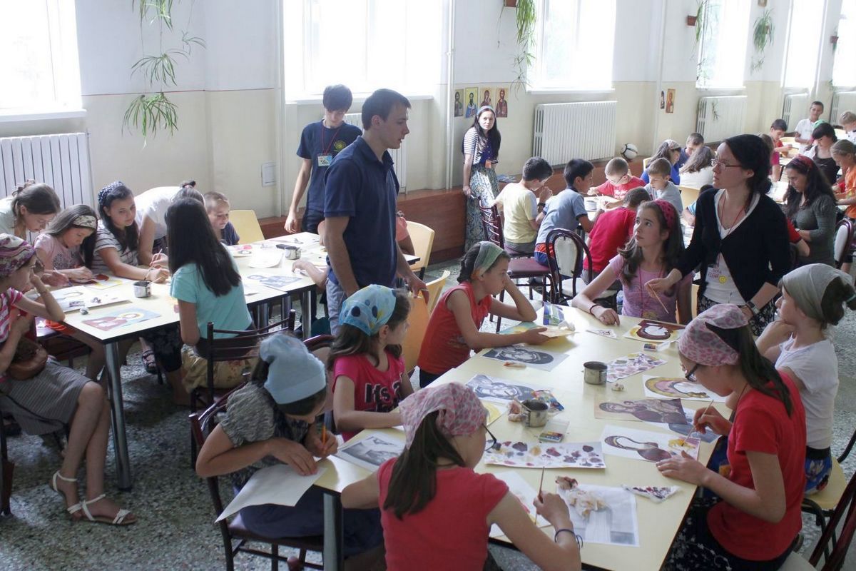 Tabără a „Oastei Domnului” la Mănăstirea Neamţ