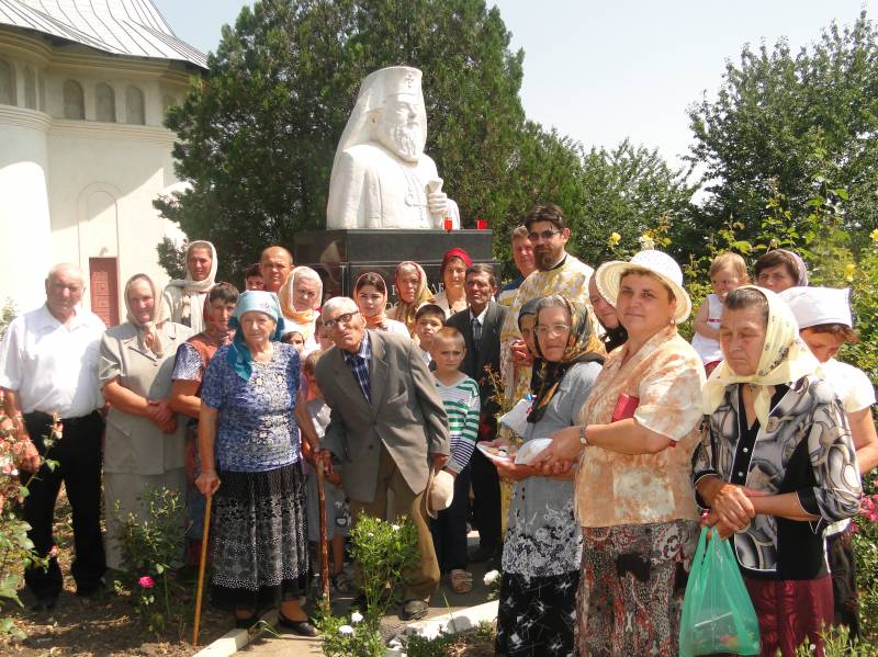 Parastas pentru patriarhul Teoctist în parohia Victoria