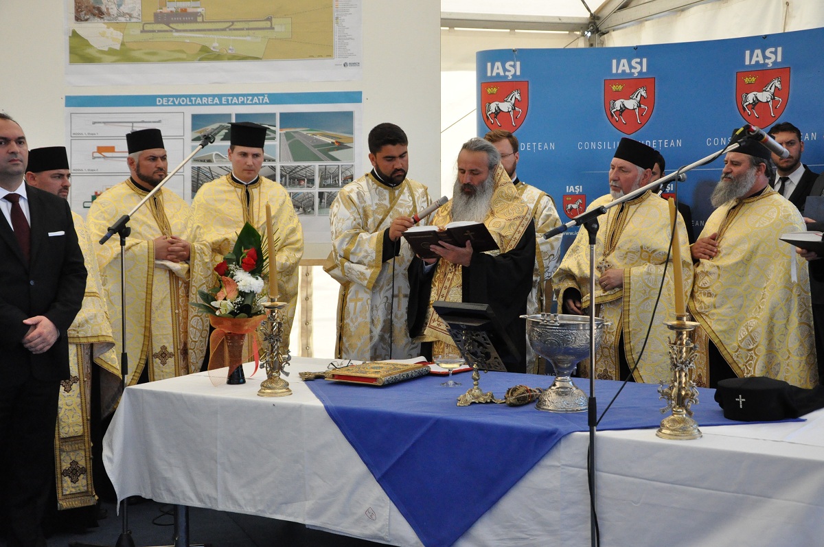 Binecuvântarea lucrărilor de modernizare a Aeroportului Iaşi