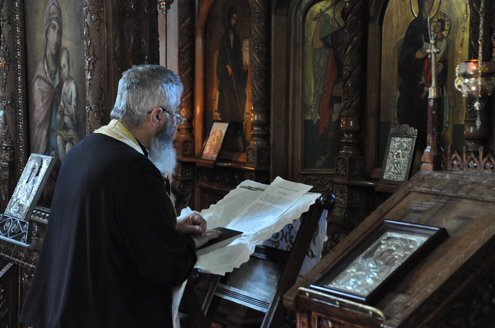 Pelerinaj pe bicicletă la mănăstirile Vlădiceni şi Bucium