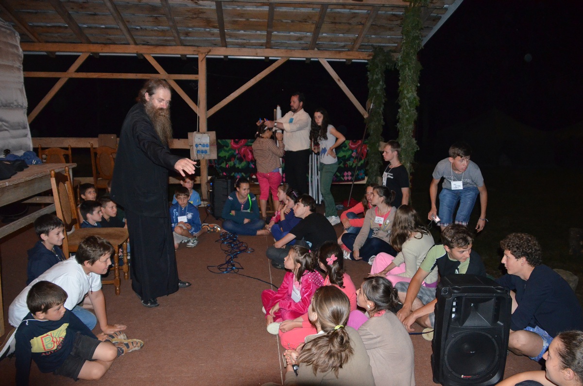 Tabăra „Bucuria credinţei”, la Nemţişor