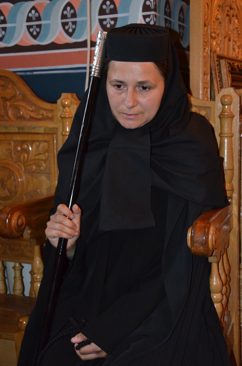 Hram şi hirotesie de stareţă la Mănăstirea Paltin - Petru Vodă