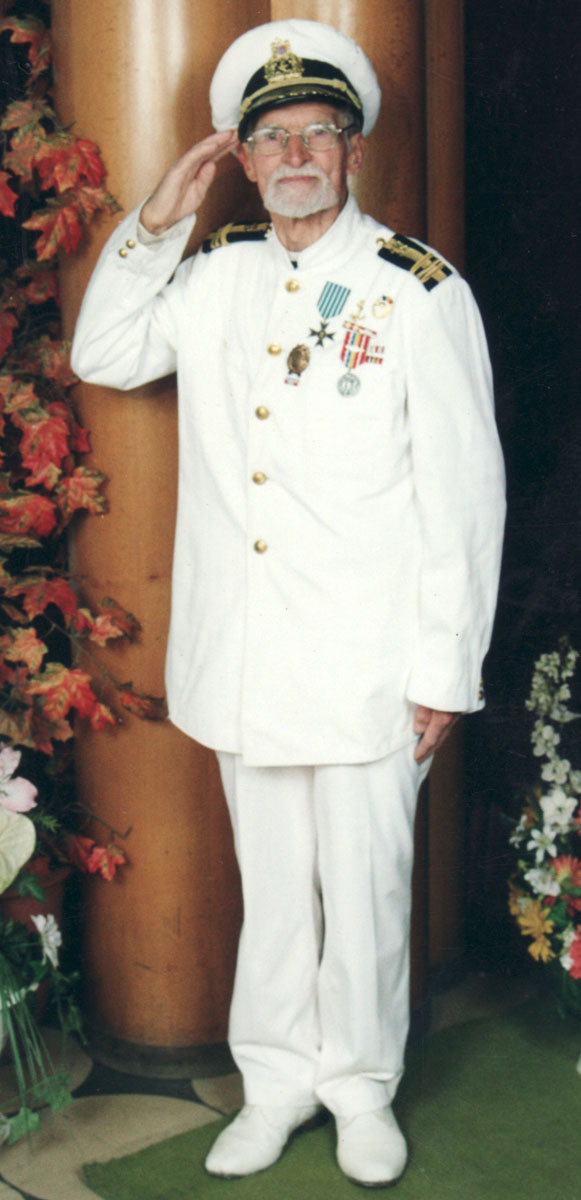 Horia Crişan sau călătoria de sub steagul Marinei Regale în strana Sfintei Biserici Horia Crişan sau călătoria de sub steagul Marinei Regale în strana Sfintei Biserici