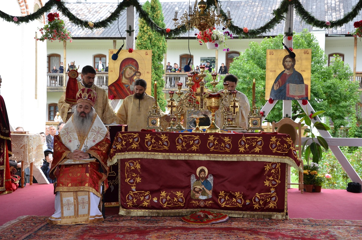 „Sfântul Ioan Botezătorul a suferit moarte mucenicească pentru că a ocrotit instituția familiei”