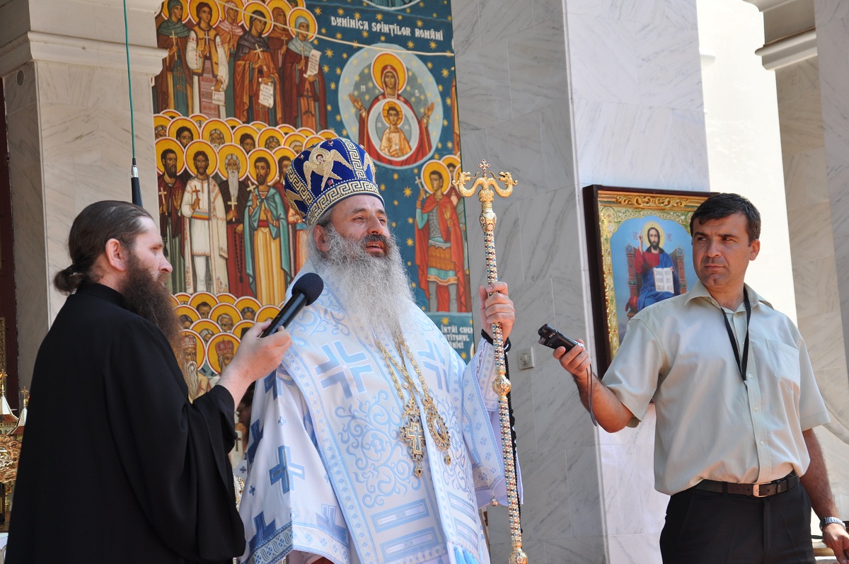 IPS Teodosie, la hramul Mănăstirii Sihăstria: „Sfânta Teodora este cea mai aleasă dintre sfinții cuvioși ai țării noastre”