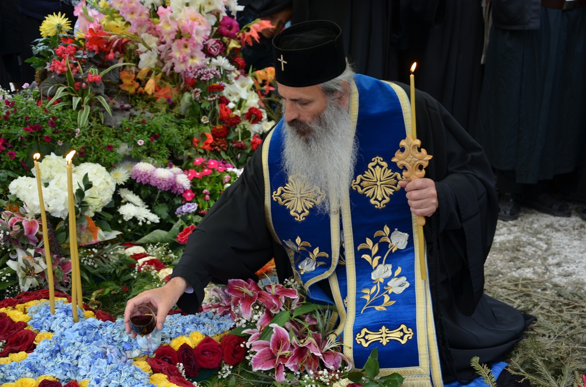 Hram şi hirotesie de stareţă la Mănăstirea Paltin - Petru Vodă