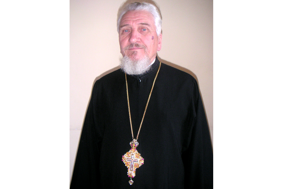 Să lucrăm în mod jertfelnic pentru întronarea dreptăţii!