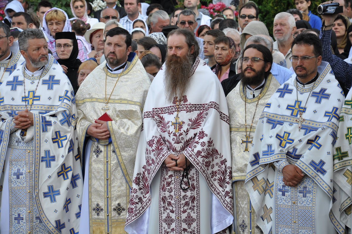 IPS Teodosie, la hramul Mănăstirii Sihăstria: „Sfânta Teodora este cea mai aleasă dintre sfinții cuvioși ai țării noastre”