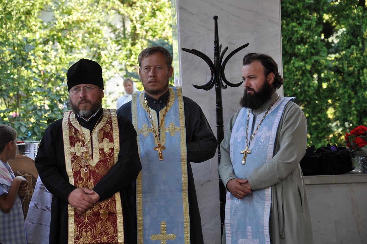 IPS Teodosie, la hramul Mănăstirii Sihăstria: „Sfânta Teodora este cea mai aleasă dintre sfinții cuvioși ai țării noastre”