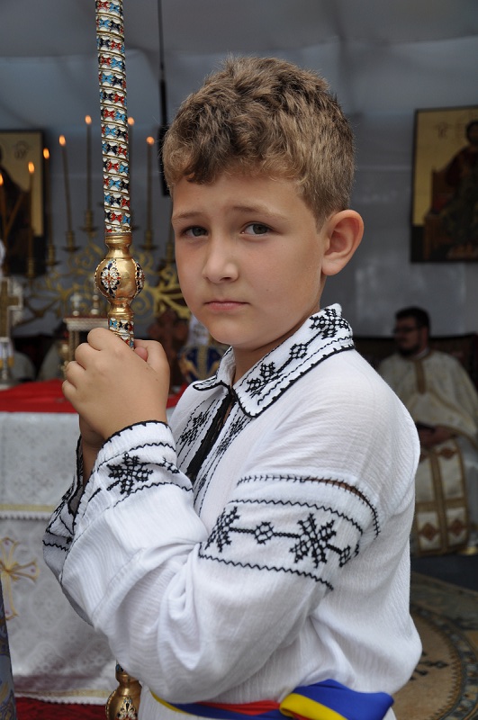 Biserica parohiei Cuiejdiu-Gârcina, resfințită de IPS Mitropolit Teofan