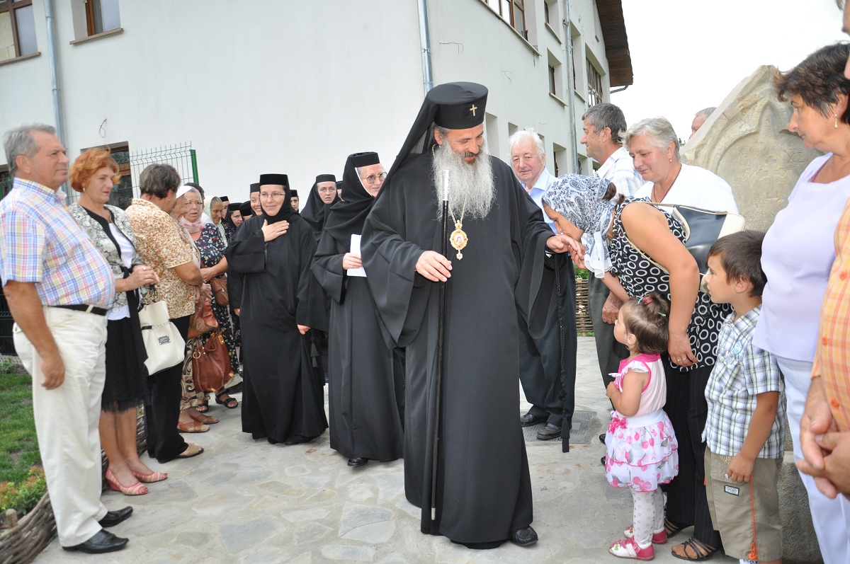 Noul „Muzeu vivant” al Mănăstirii Agapia, sfințit de către IPS Mitropolit Teofan