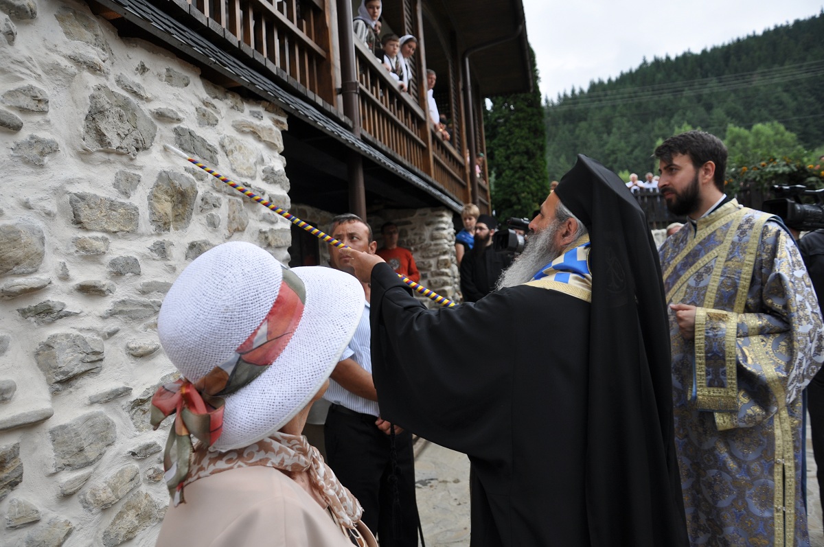 Noul „Muzeu vivant” al Mănăstirii Agapia, sfințit de către IPS Mitropolit Teofan