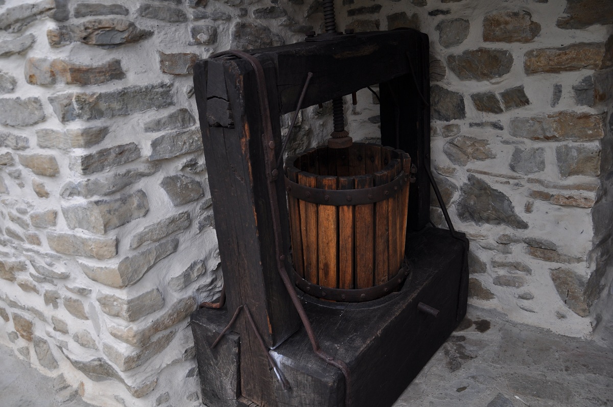 Noul „Muzeu vivant” al Mănăstirii Agapia, sfințit de către IPS Mitropolit Teofan