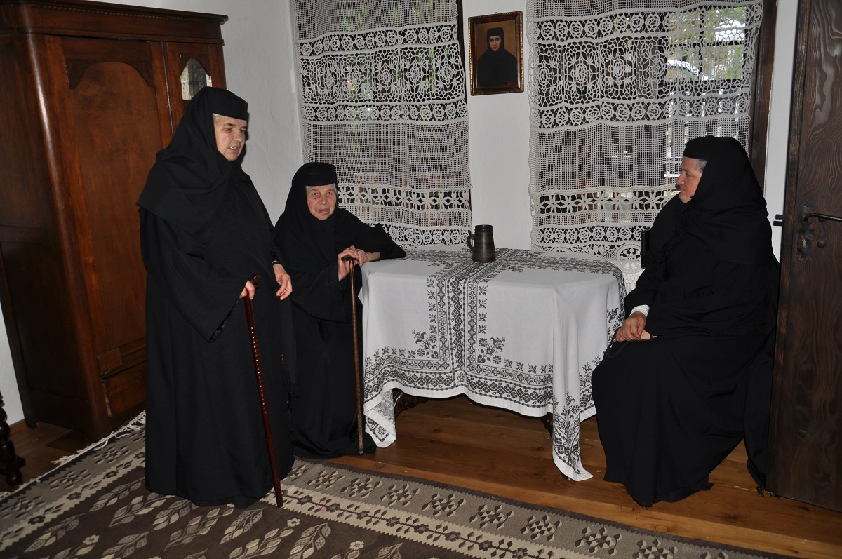 Noul „Muzeu vivant” al Mănăstirii Agapia, sfințit de către IPS Mitropolit Teofan