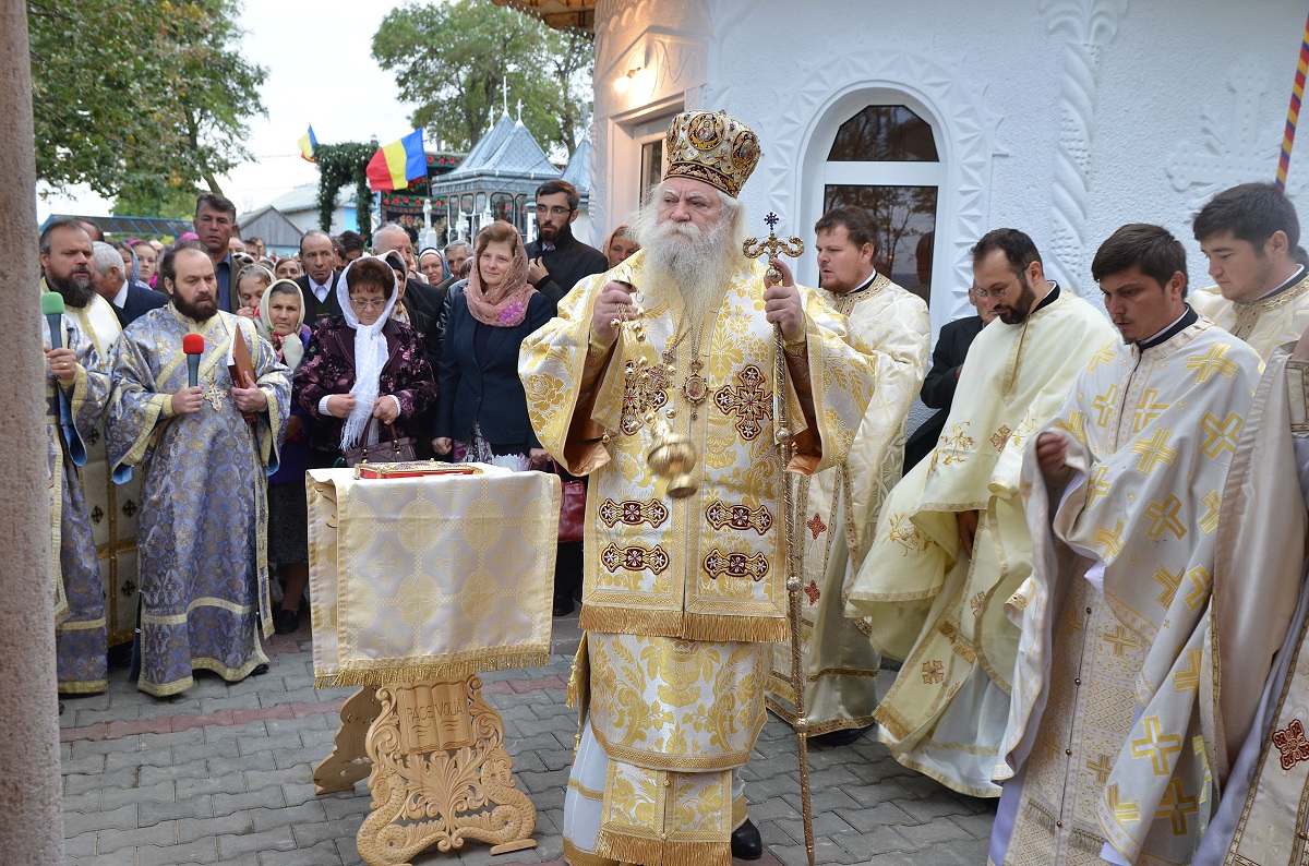 Resfinţirea bisericii parohiei Ulmi-Belceşti