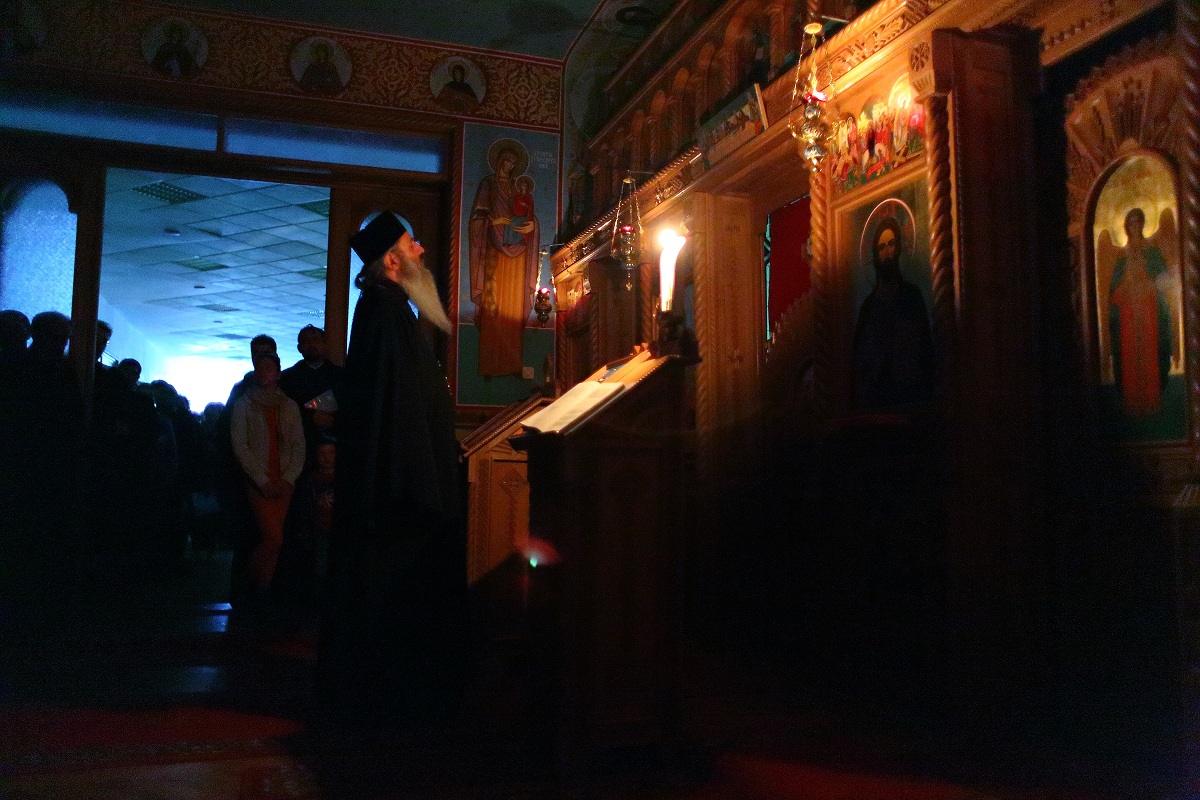 „Familia - realizarea pe pământ a tainei Preasfintei Treimi“