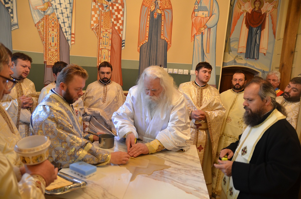 Resfinţirea bisericii parohiei Ulmi-Belceşti