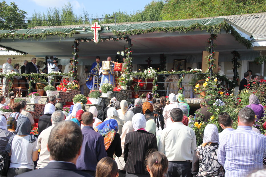 Sărbătoarea Naşterii Maicii Domnului la Mănăstirea Giurgeni
