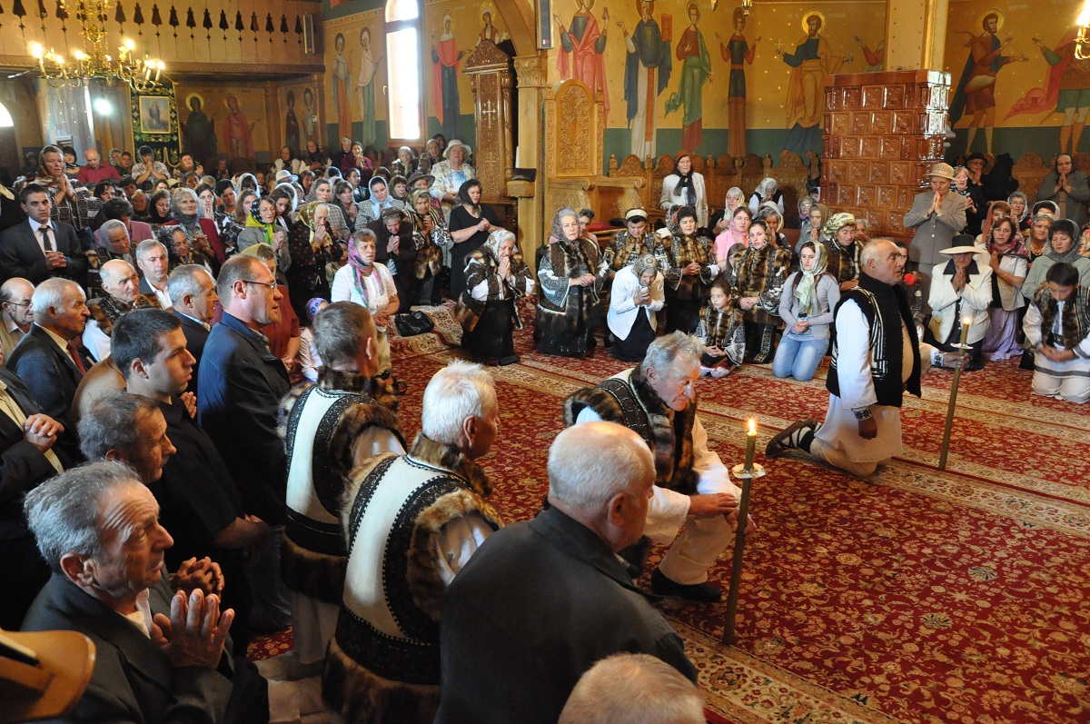 Tradiţii de Sfânta Maria Mică în parohia Capu Satului