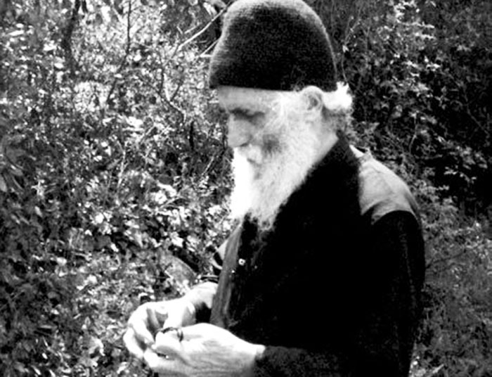 Bătrânul Pahomie (ucenicul bătrânului Evloghie şi nepotul lui Hagi Gheorghe)