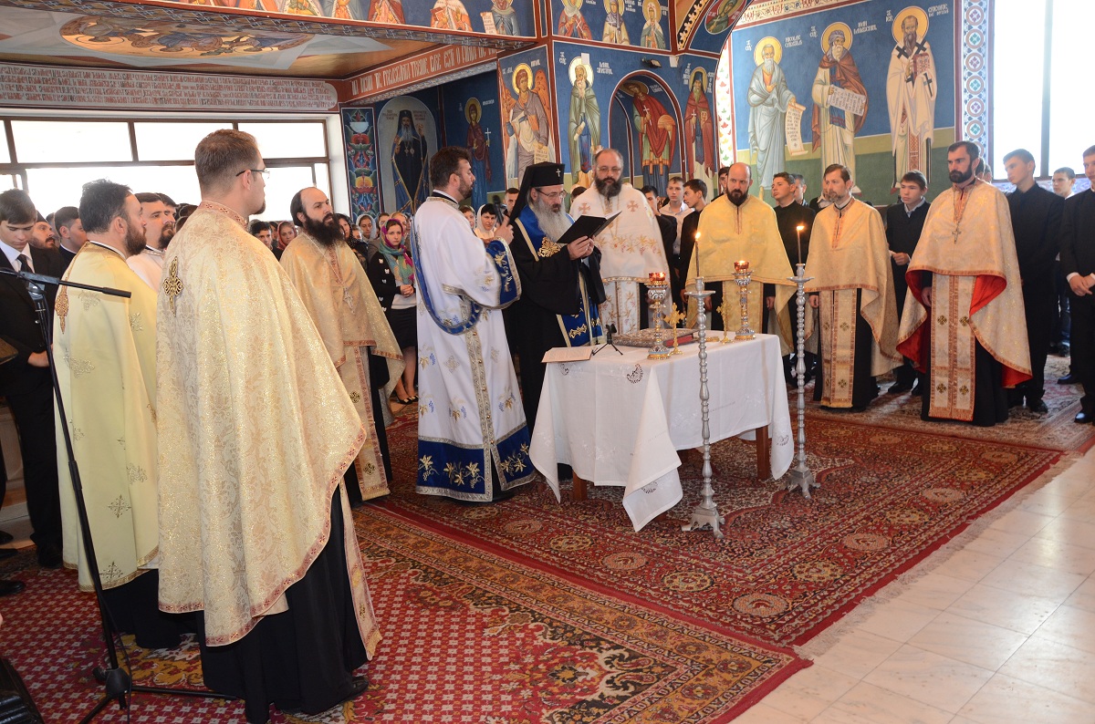Debutul anului şcolar la seminariile teologice din Arhiepiscopia Iaşilor