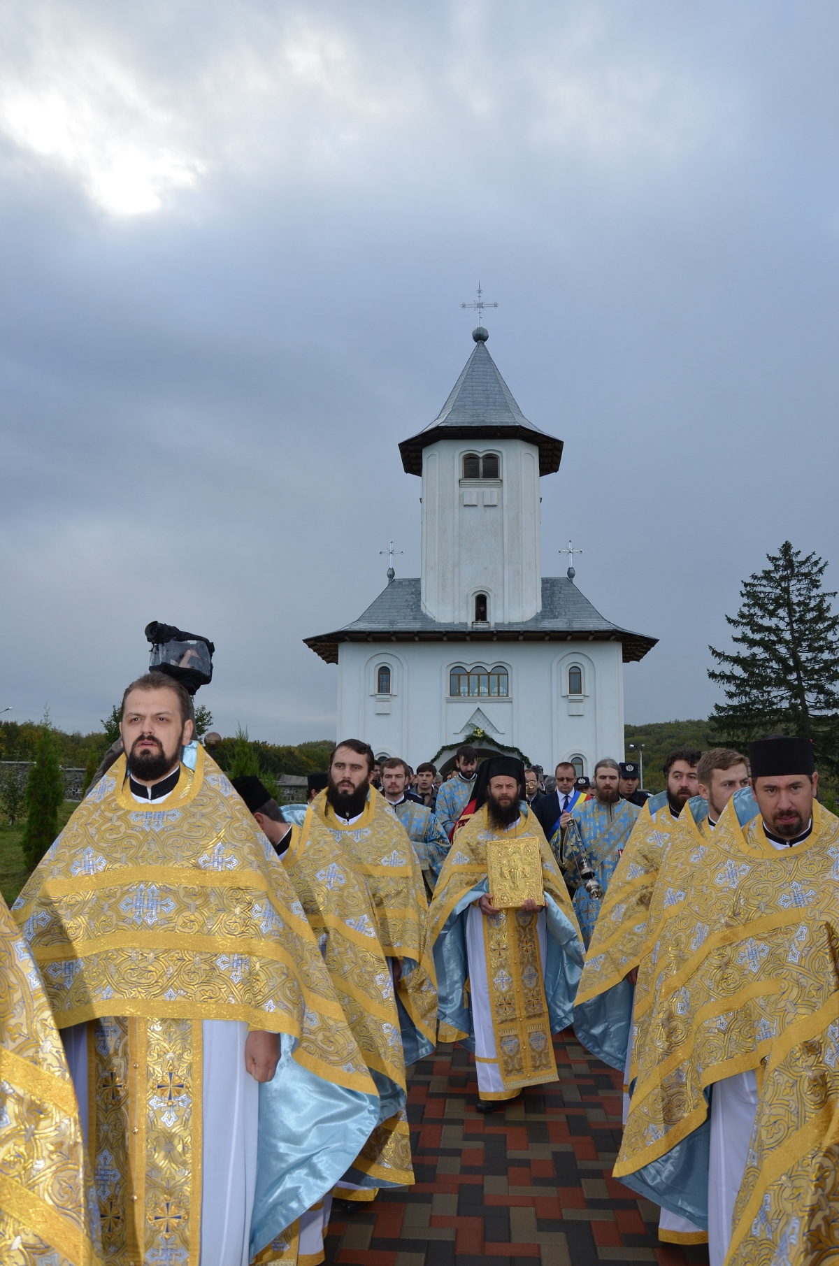 Biserica Mănăstirii Gorovei, resfințită de IPS Mitropolit Teofan