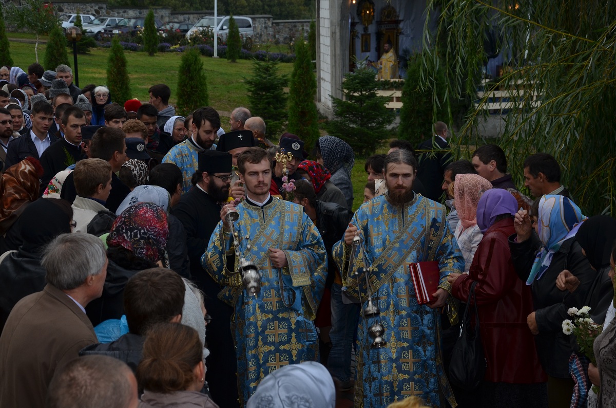 Biserica Mănăstirii Gorovei, resfințită de IPS Mitropolit Teofan