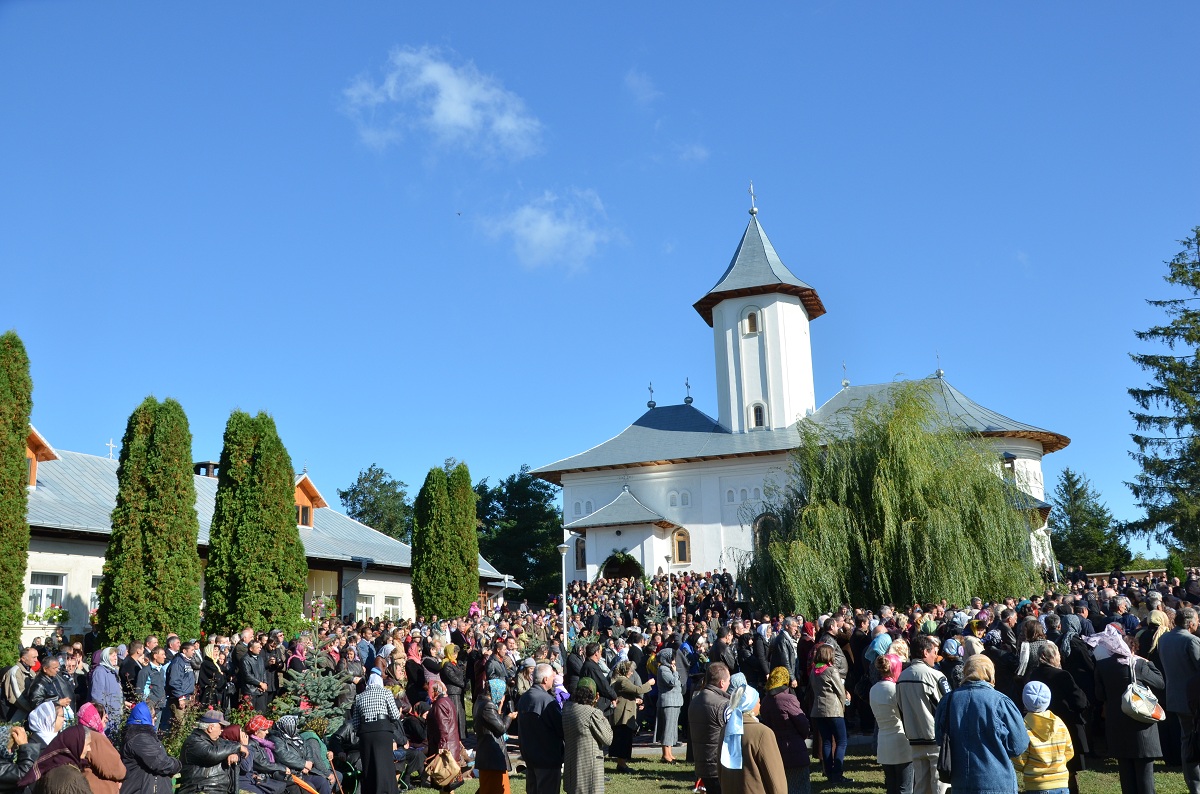 Biserica Mănăstirii Gorovei, resfințită de IPS Mitropolit Teofan