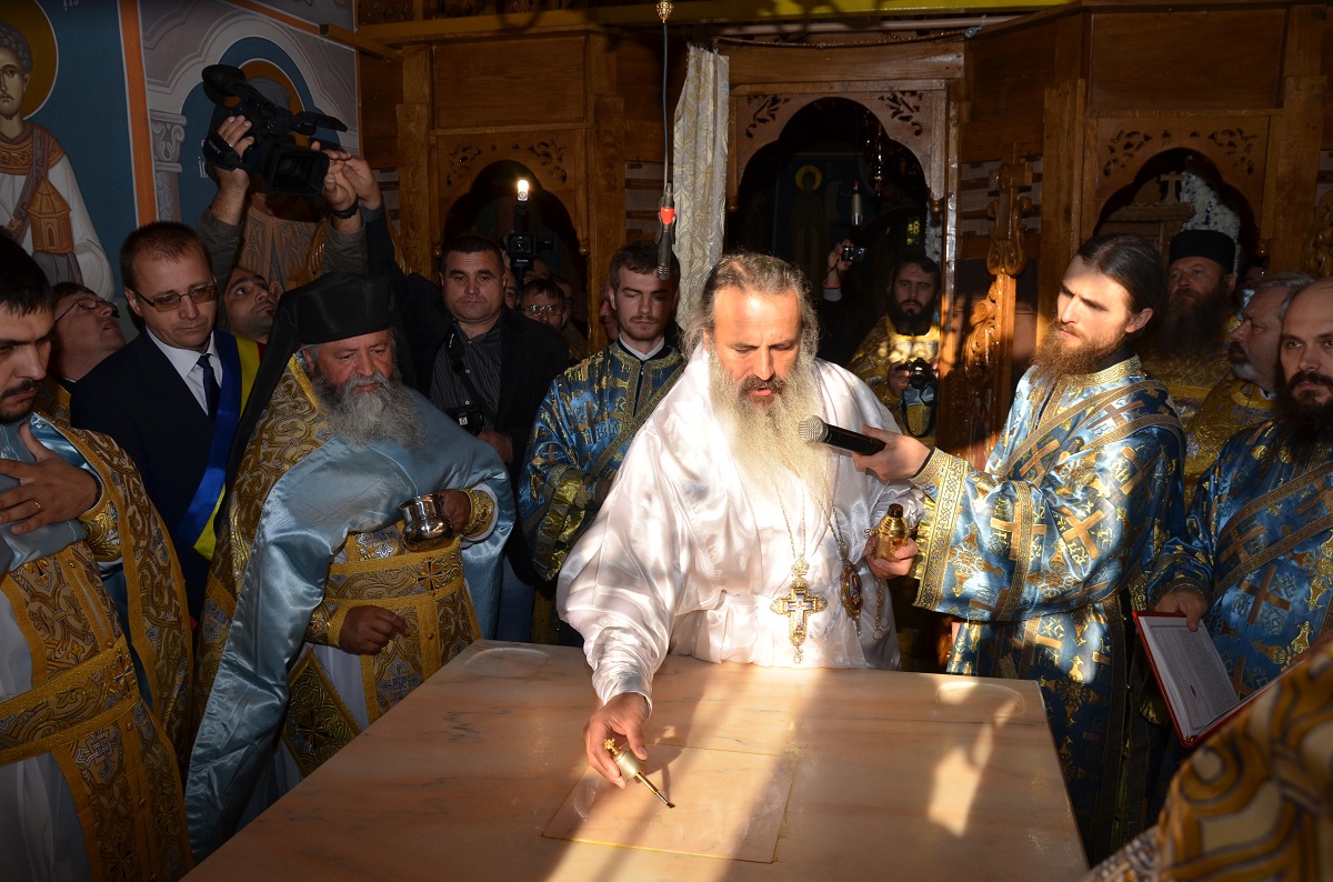 Biserica Mănăstirii Gorovei, resfințită de IPS Mitropolit Teofan