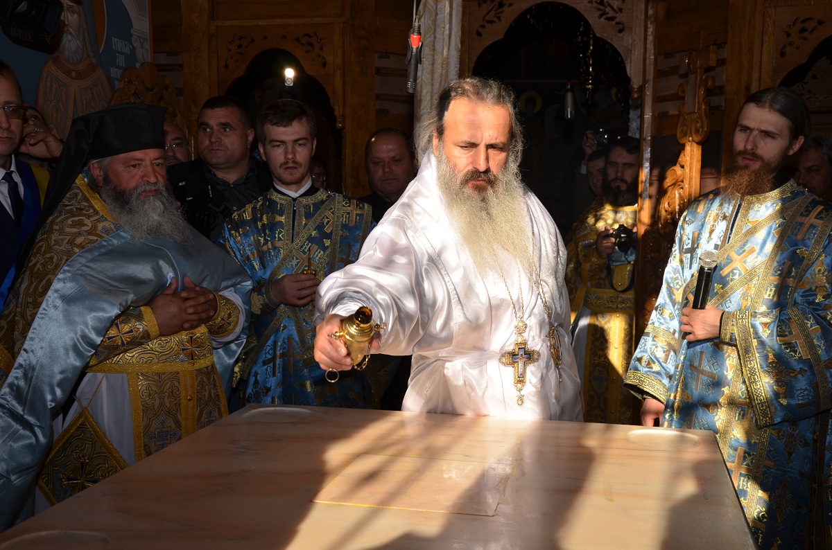 Biserica Mănăstirii Gorovei, resfințită de IPS Mitropolit Teofan