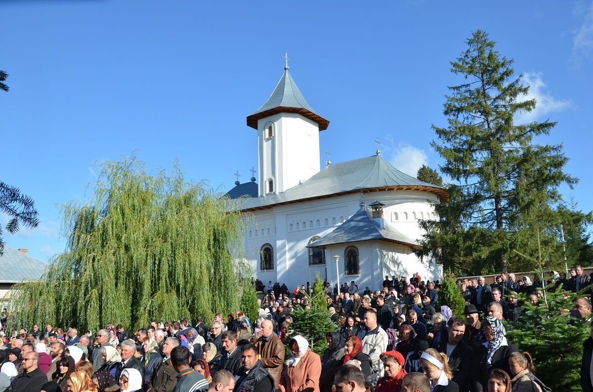 Biserica Mănăstirii Gorovei, resfințită de IPS Mitropolit Teofan