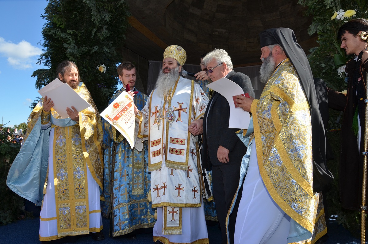 Biserica Mănăstirii Gorovei, resfințită de IPS Mitropolit Teofan