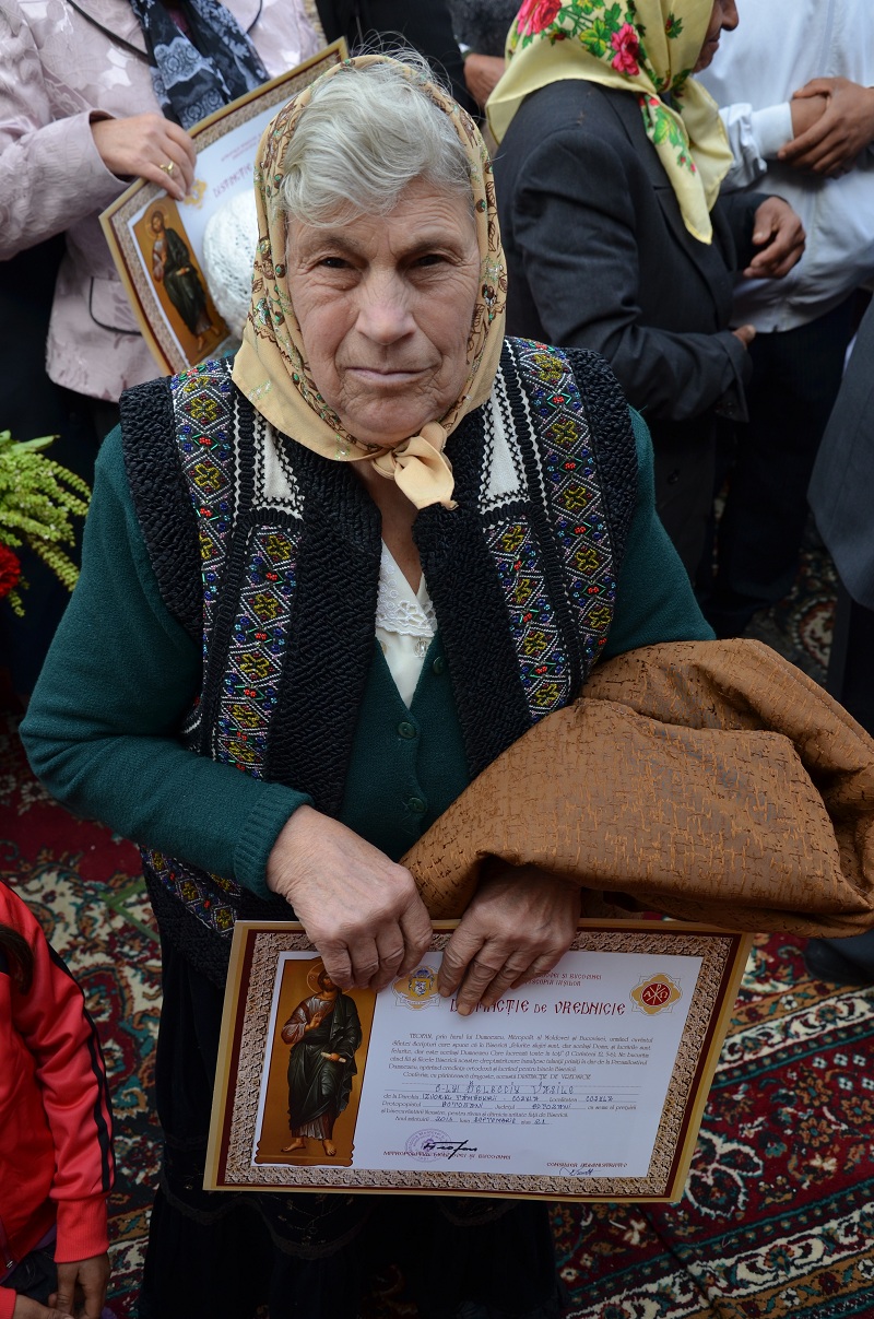 Biserica „Izvorul Tămăduirii” din localitatea Coșula, sfințită de IPS Mitropolit Teofan Biserica „Izvorul Tămăduirii” din localitatea Coșula, sfințită de IPS Mitropolit Teofan