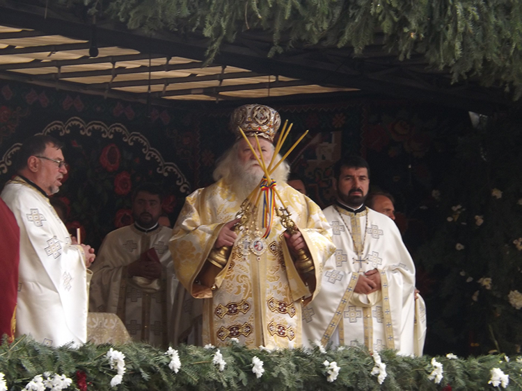 Târnosirea bisericii din parohia Bradu, Protopopiatul Ceahlău