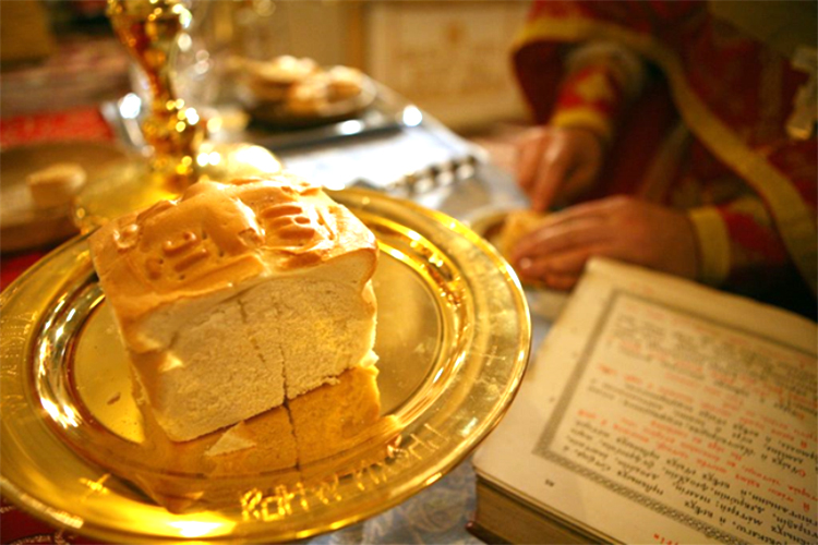 Doar cine este vrednic se împărtăşeşte?