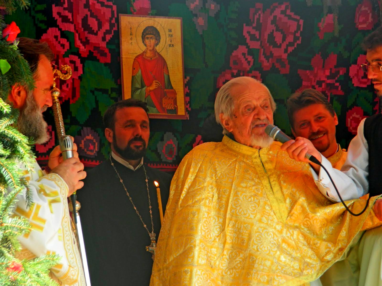 Preotul Dumitru Izvoranu, în lumea veşniciei