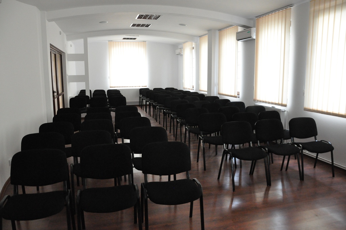 Lucrări finalizate la noul sediu al Protopopiatului Iaşi 2